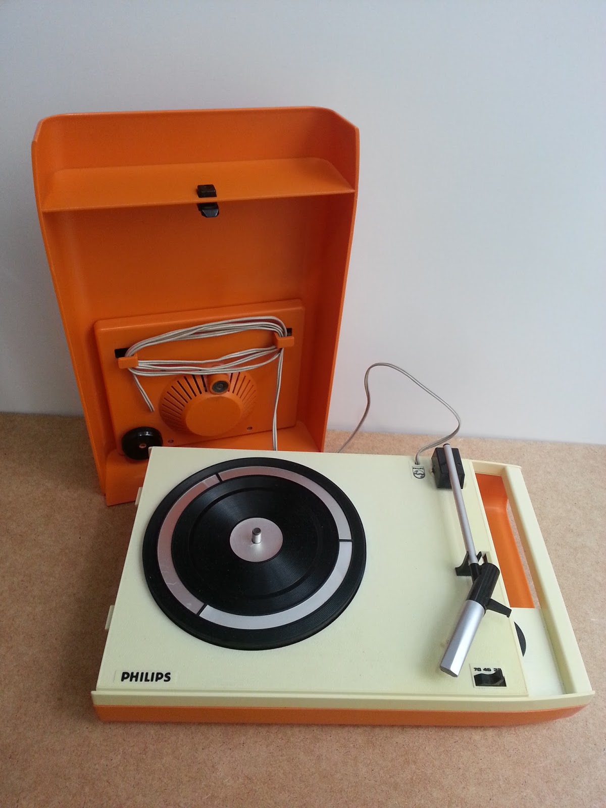 Tocadiscos Philips 22gf113
