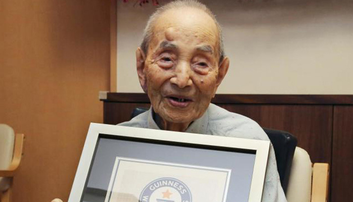 दुनिया के सबसे उम्रदराज पुरुष का निधन : यसुतारो दो महीने बाद 113वां जन्मदिन मनाने वाले थे
