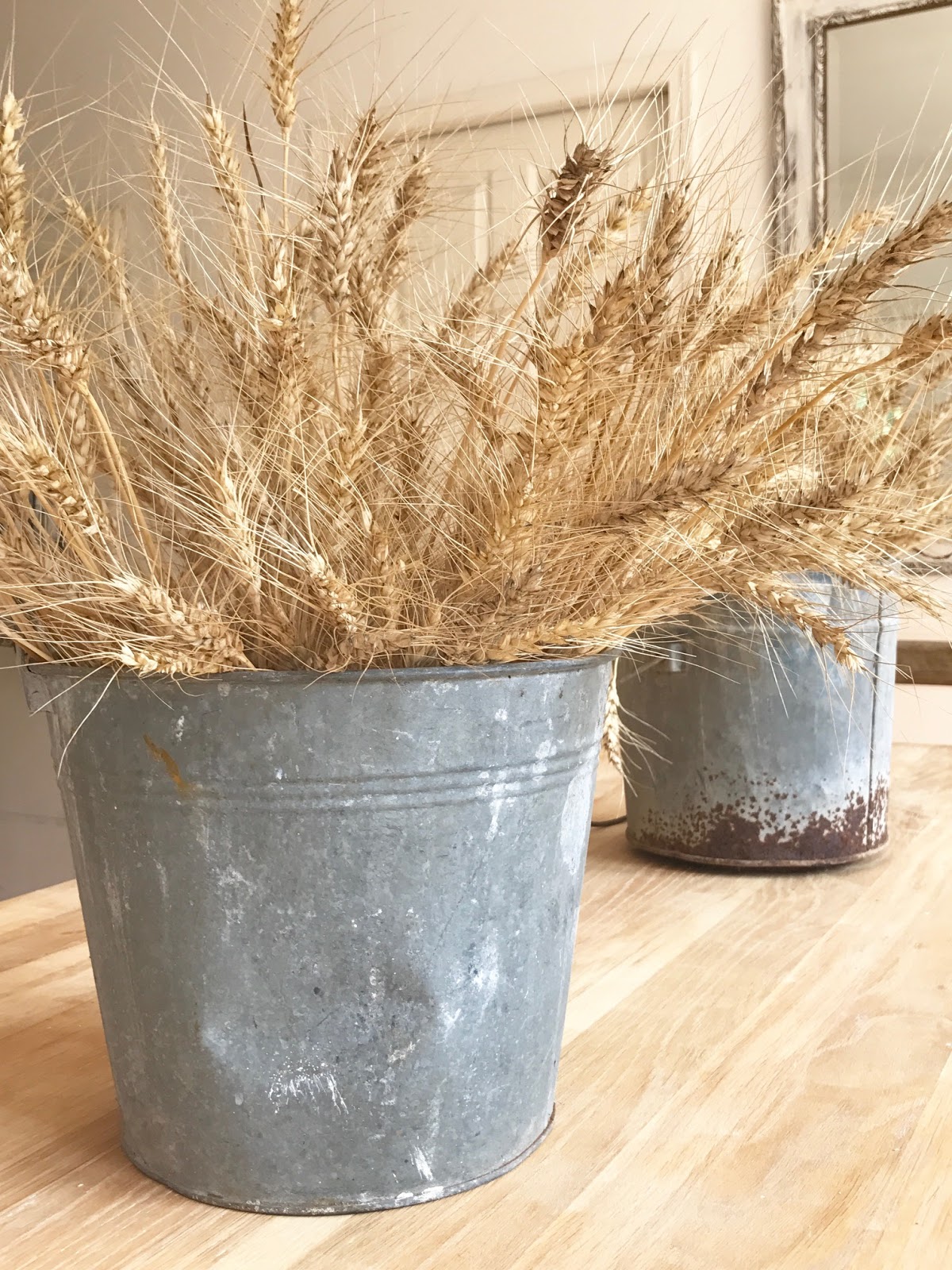 Little Farmstead Farmhouse Decorating For Early Fall Wheat And