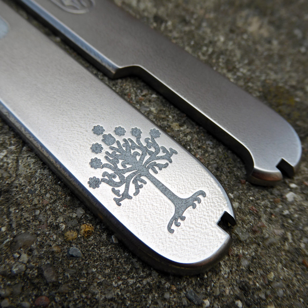 Andrzej Woronowski Custom Knives Victorinox Swiss Army Knife scales 21