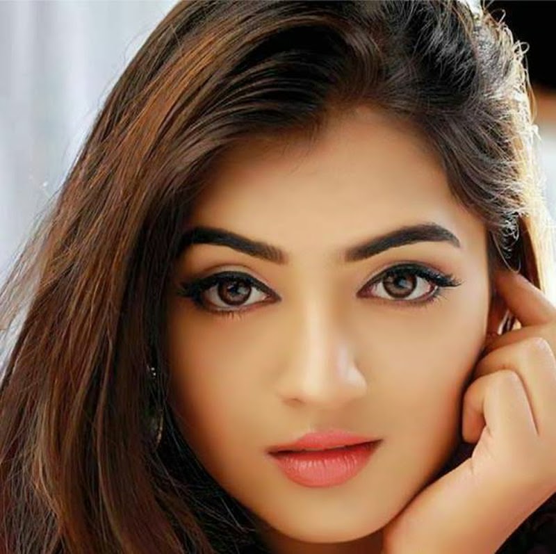 Nazriya Nazim Hd Pictures Free Tv Biography