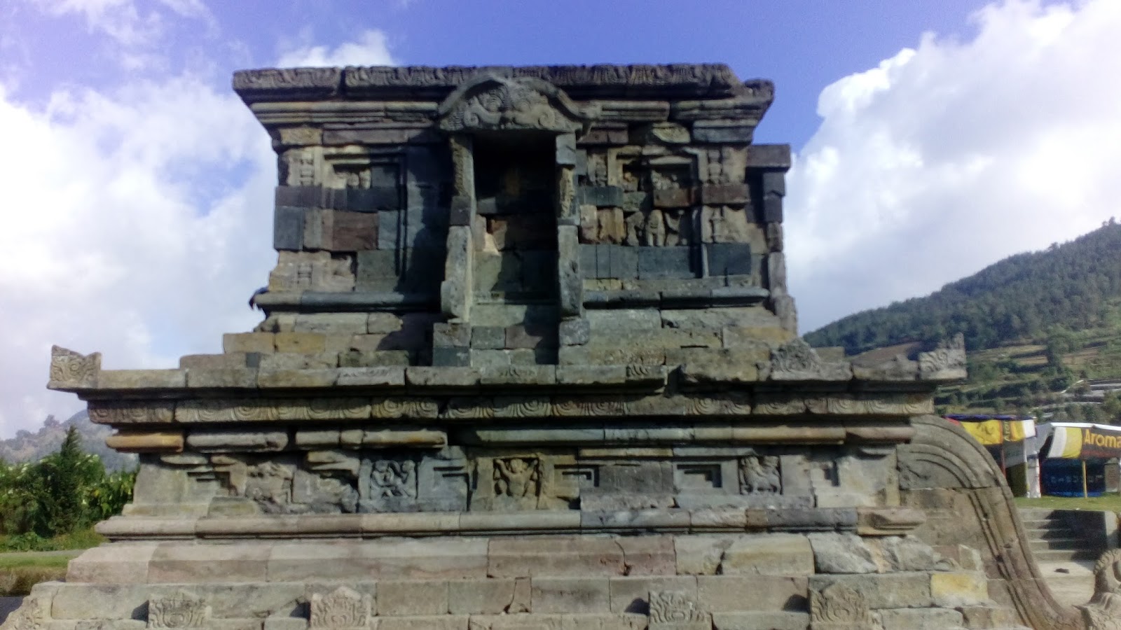 Candi Setyaki Dieng | Sebuah Catatan Petualangan