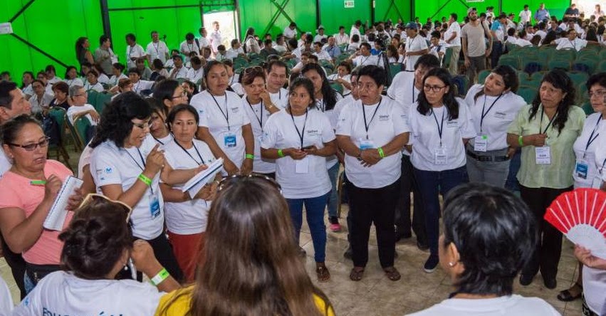 Maestros de 20 regiones se capacitan en encuentro de líderes docentes Maestros de 20 regiones se capacitan en encuentro de líderes docentes