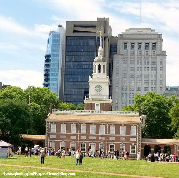 Pennsylvania & Beyond Travel Blog Visiting Independence Hall in