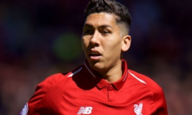 Alagoano Firmino bate Neymar e leva prêmio de melhor brasileiro na Europa