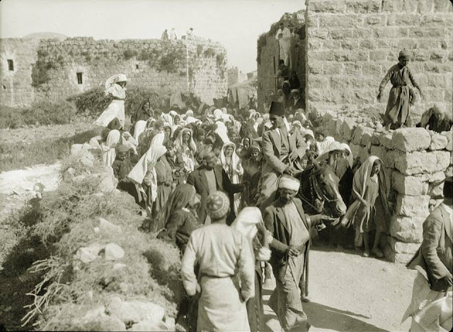 صور من التراث اليومي الفلسطيني Img_7170