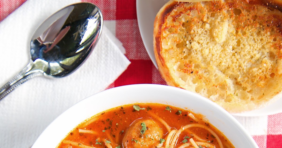 {Slow Cooker} Spaghetti and Meatball Soup Plain Chicken