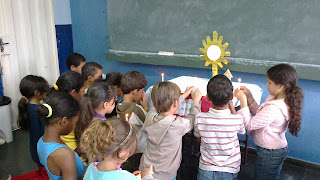 Image result for adoraÃ§Ã£o ao santissimo crianÃ§as