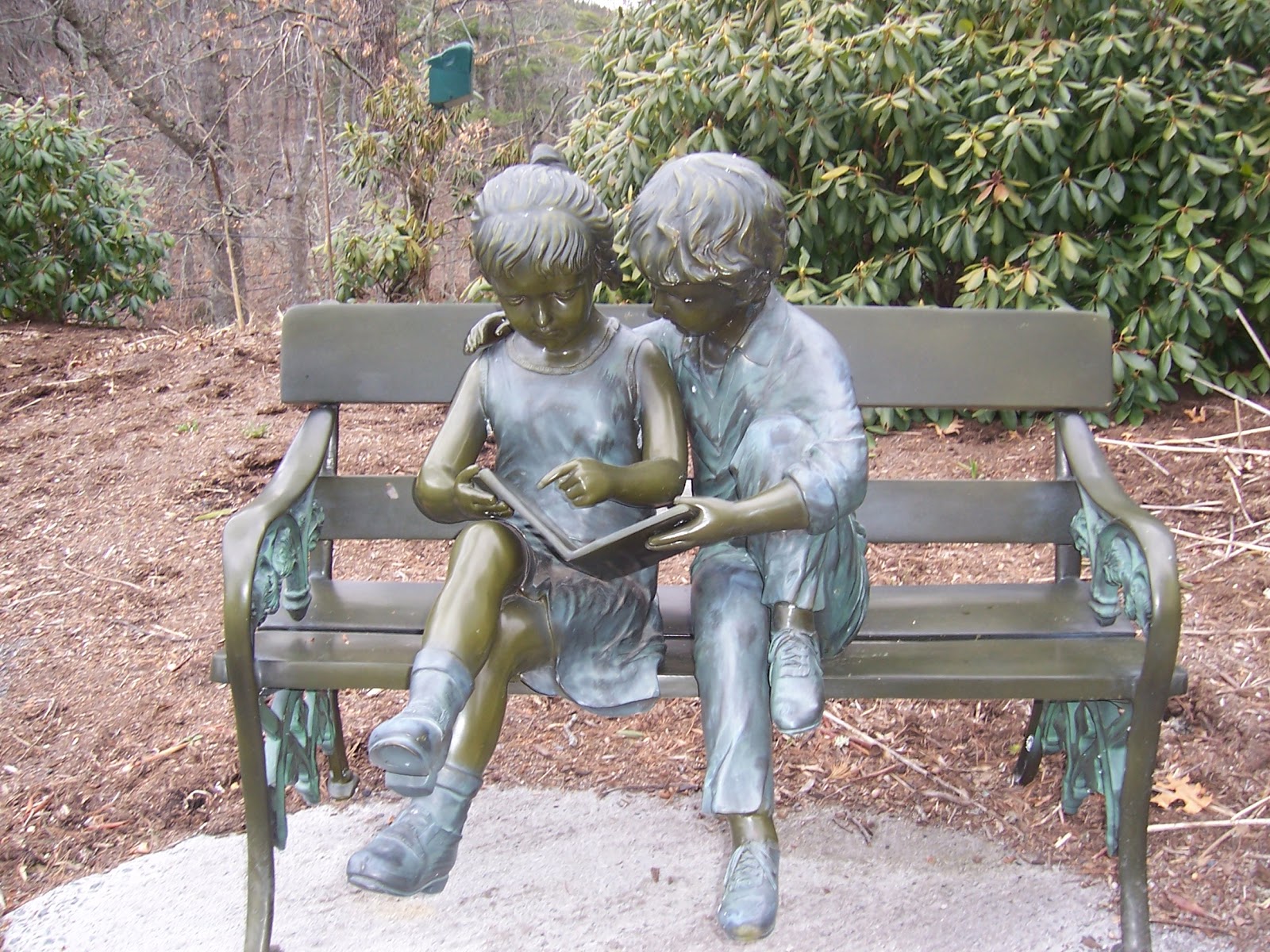 DAR Brunswick Town Chapter The Crossnore School Bird Cage Gifts