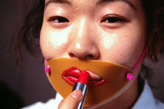Lipstick mask