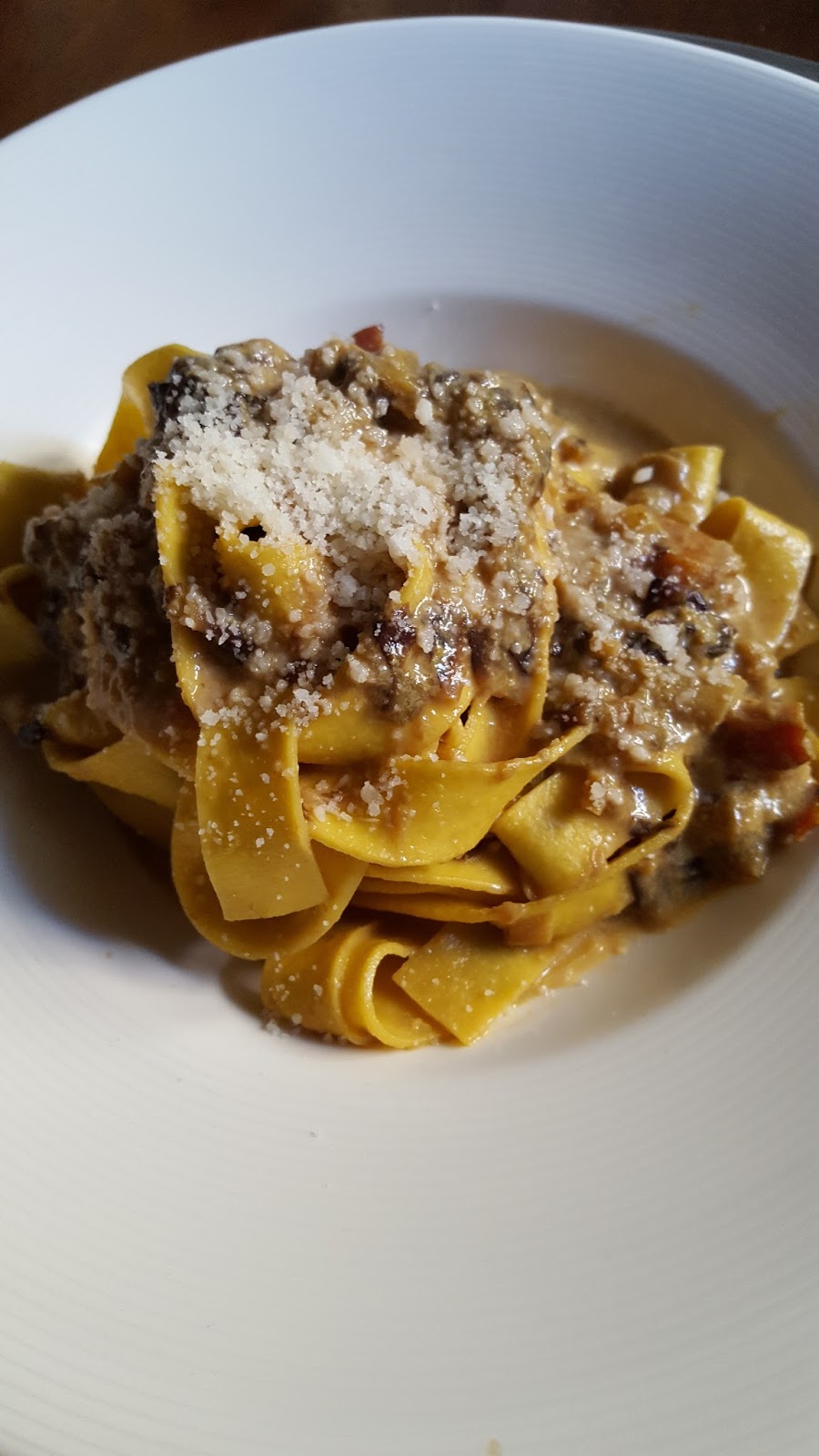 La Belle Auberge Pappardelle al radicchio tardivo