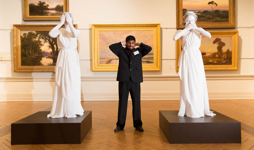 Human Statue Bodyart Hire Living Statues Book Human Statues Human Statues For Hire