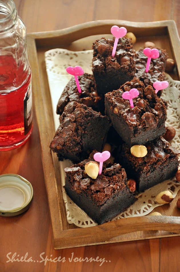 Spices Journey CHEWY GOOEY BROWNIES with HAZELNUTs