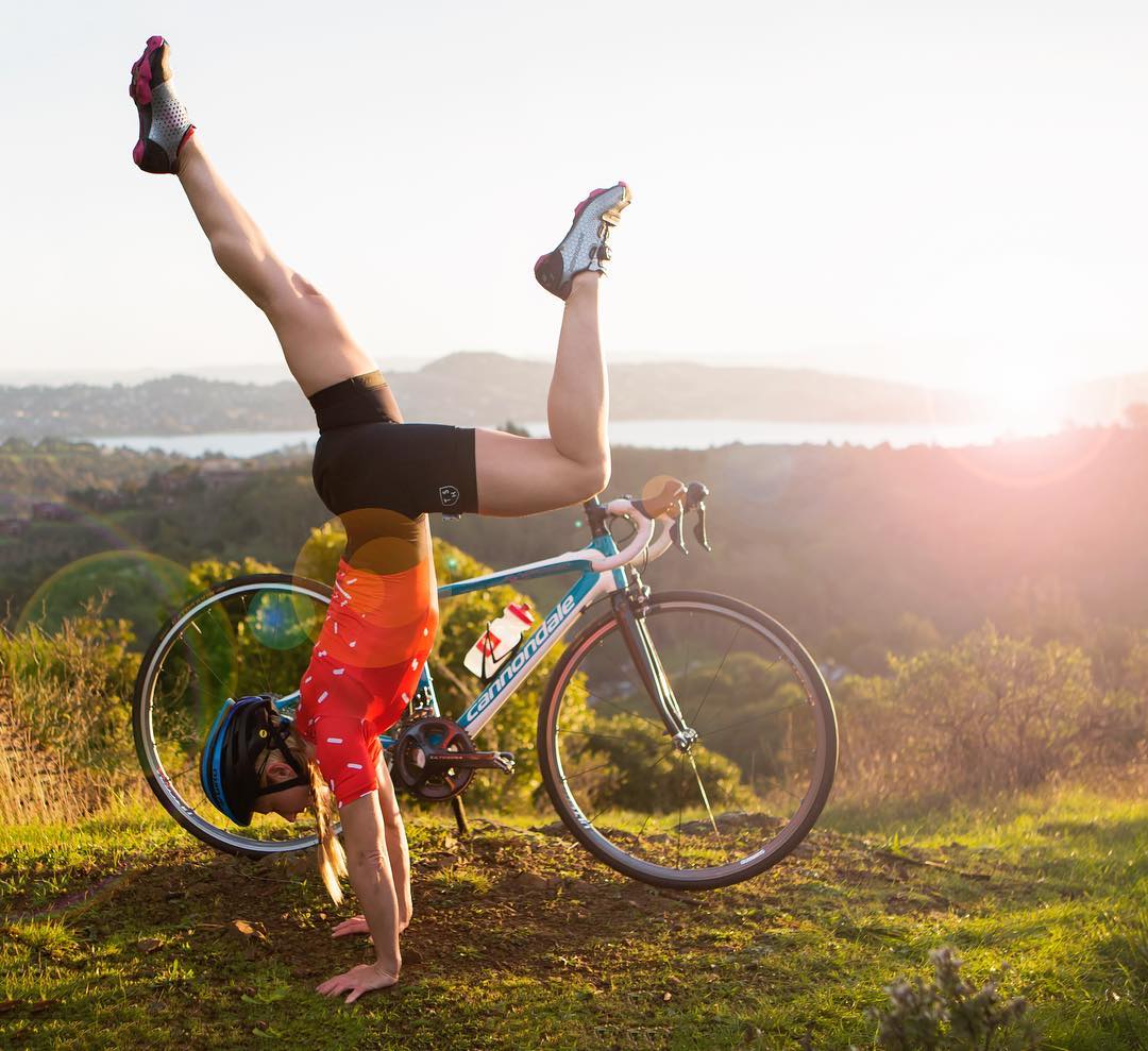 Her Calves Muscle Legs Fetish Women's Cycling Muscular Calves
