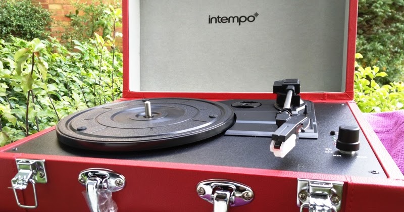 Intempo turntable with speakers Clearance