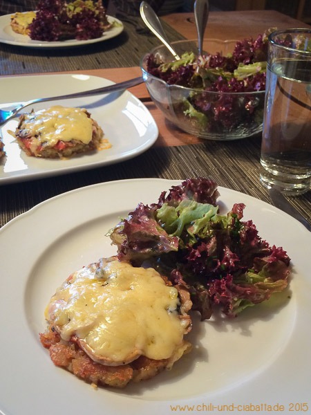 Andrea´s Kochbuch: Gratinierte Käserösti mit grünem Salat
