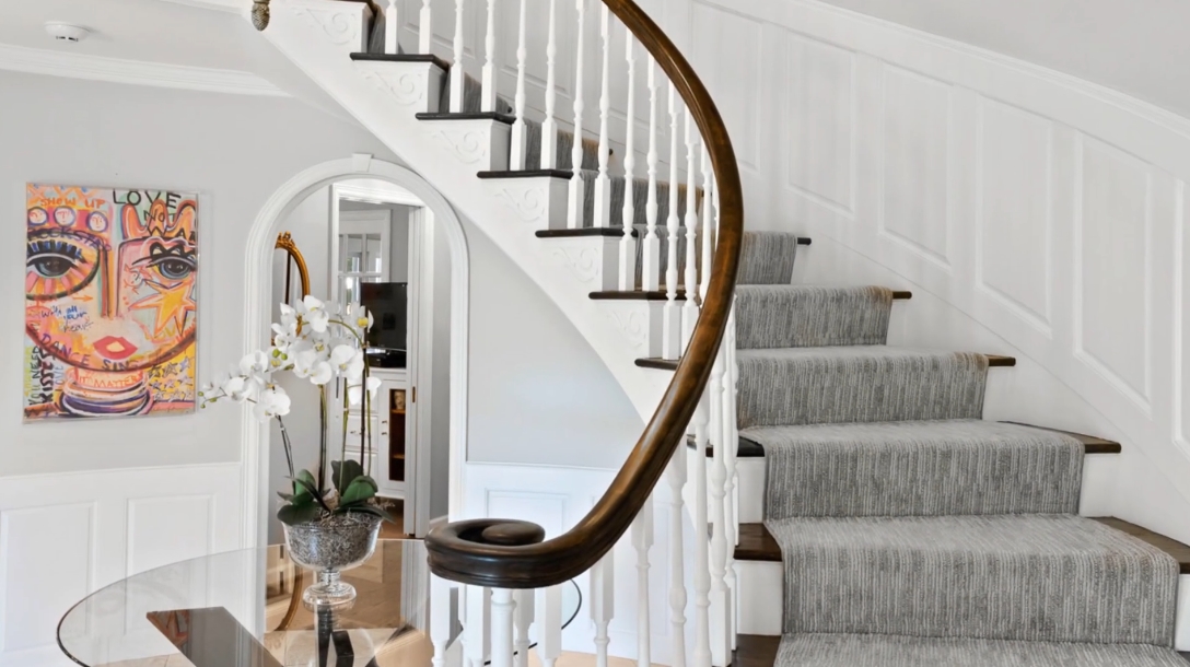 39 Interior Design Photos vs. 165 High Point Ln, Fairfield, CT Luxury Home Tour