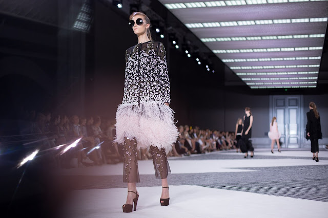 Giambattista Valli Fall 2015 Haute Couture - Paris Fashion Week - Backstage
