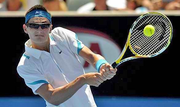 Tennis Sunglasses: To Wear or Not to Wear ~ Trendy Tennis - Tennis ...