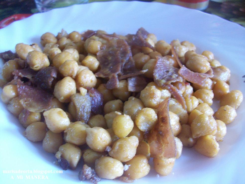 A mi manera GARBANZOS FRITOS CON JAMÓN