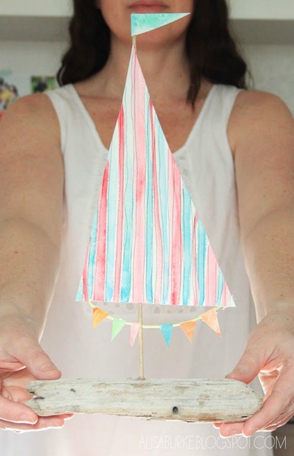 Diy barco con madera a la deriva y acuarela