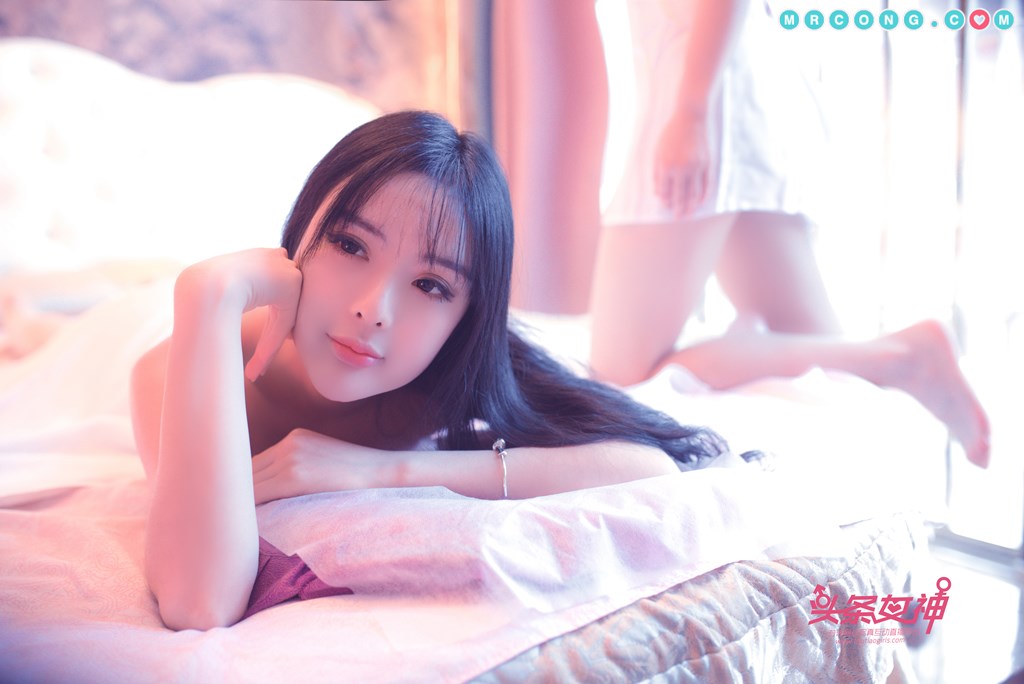 TouTiao 2018-01-16: Model Zhou Xi Yan (周 熙 妍) (81 photos)