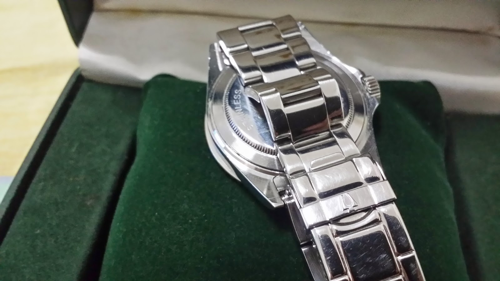 JACK'S TREASURE CHEST OF TIME PIECES: AUTHENTIC BULOVA GMT CHRONO