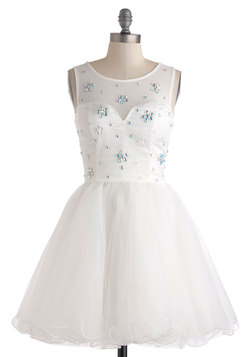 The Little White Dress: Summer's Fashion Staple | Fashion Fling