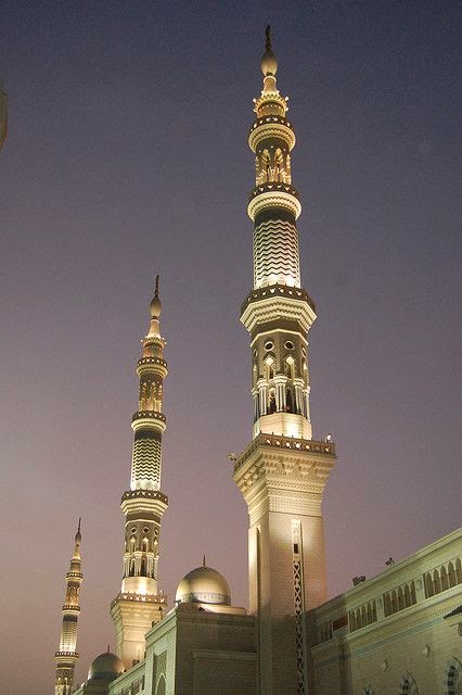 Pics Actually Minarets At Sunrise At Al Masjid Al Nabawi Madina