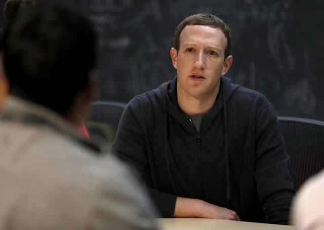 Mark Zukerberg Cambridge Analytica Chief Executive Suspended