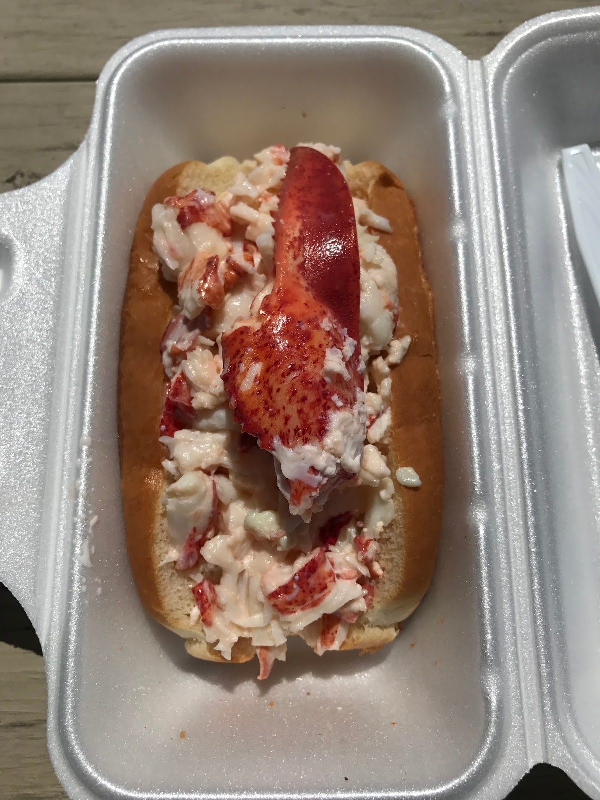 As The Lobster Rolls Beautiful Beals Island Lobster Roll Bayview Takeout