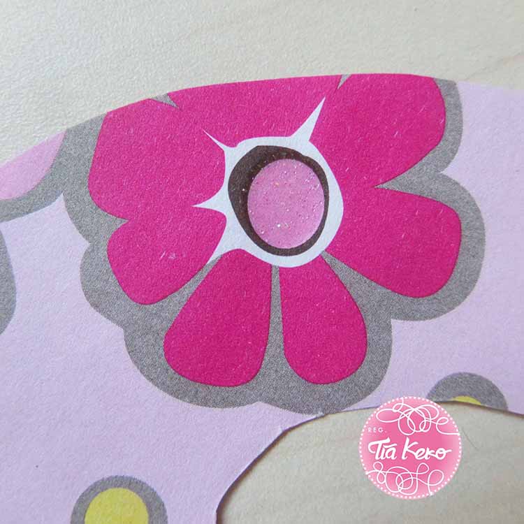 Tía Keko y manualidades con letra