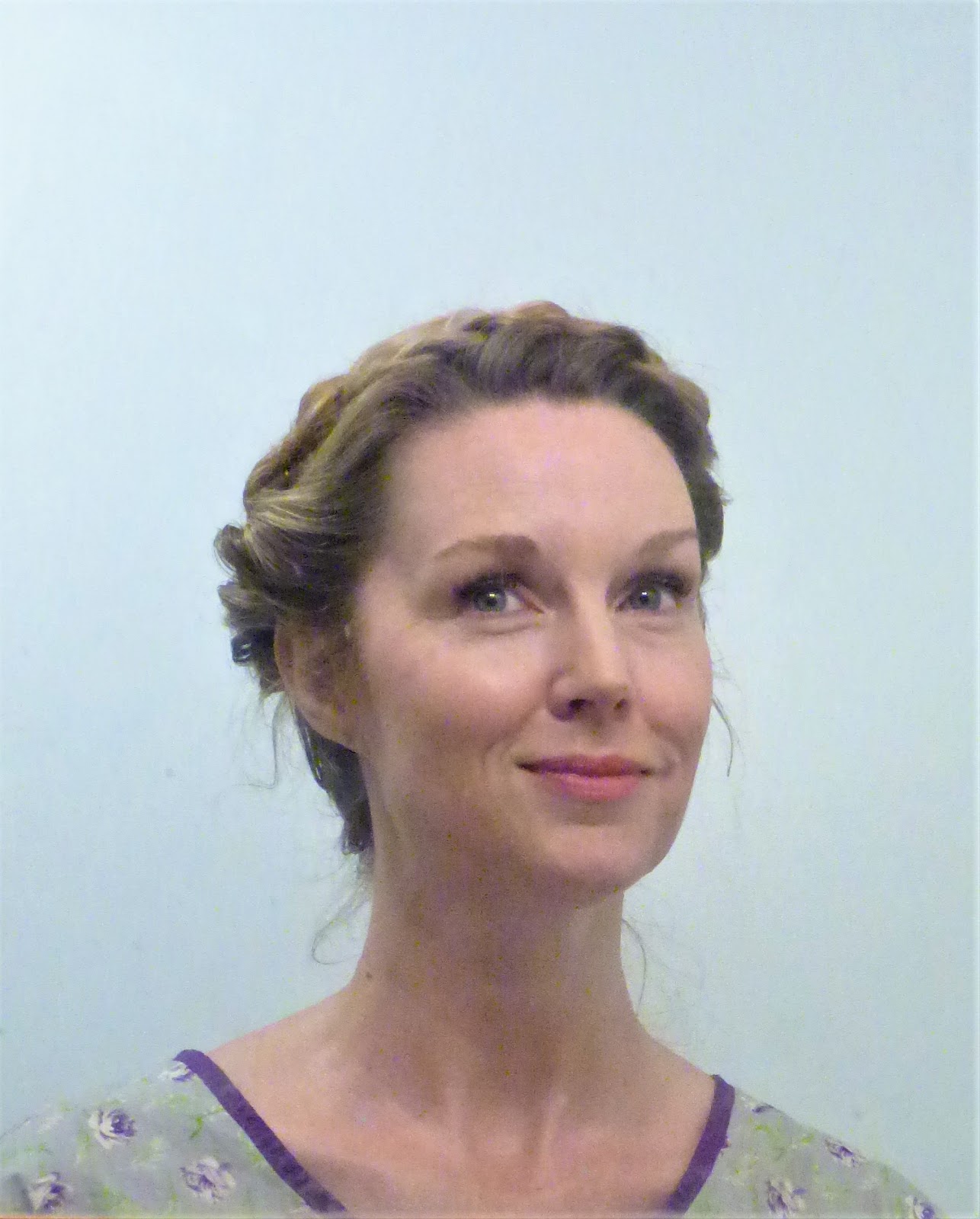 Vintage Halo Twist Hair Tutorial Video