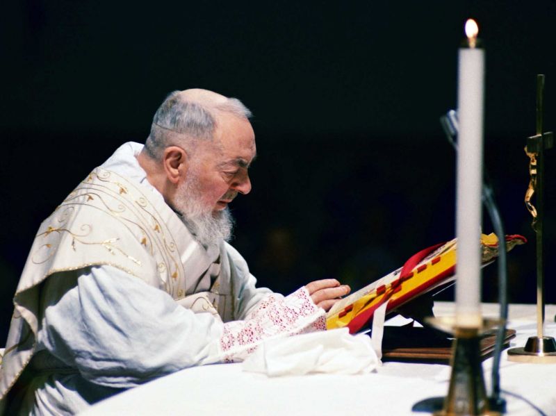 Infallible Catholic: Padre Pio on the Holy Mass Infallible Catholic: Padre Pio on the Holy Mass