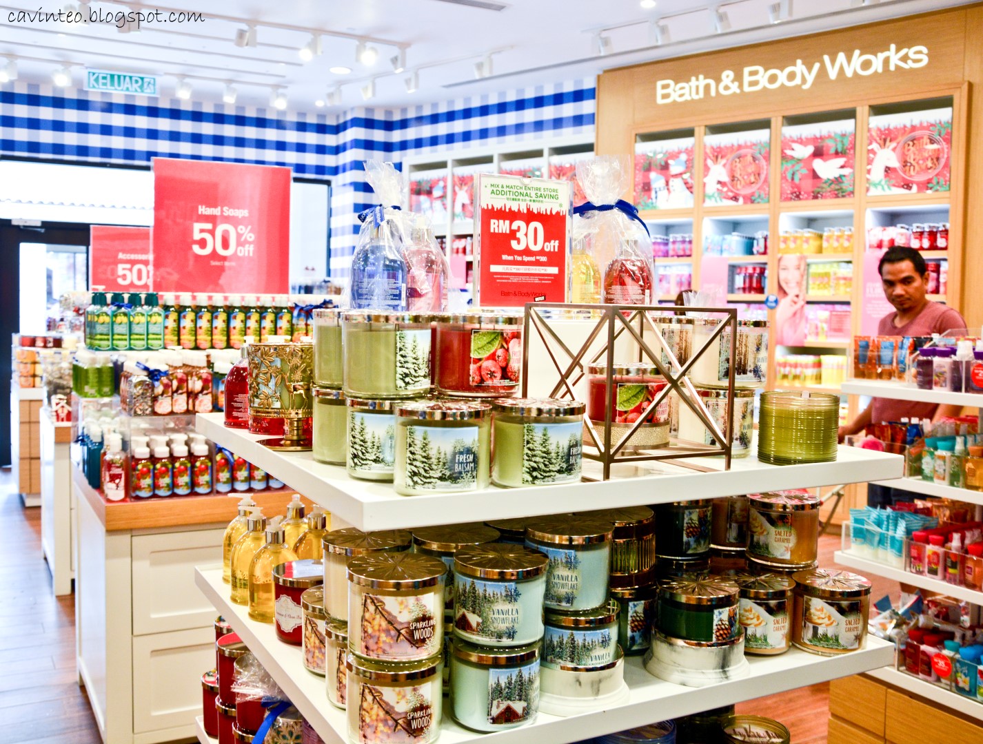 Entree Kibbles: Johor Premium Outlets - Discounted Branded Goods