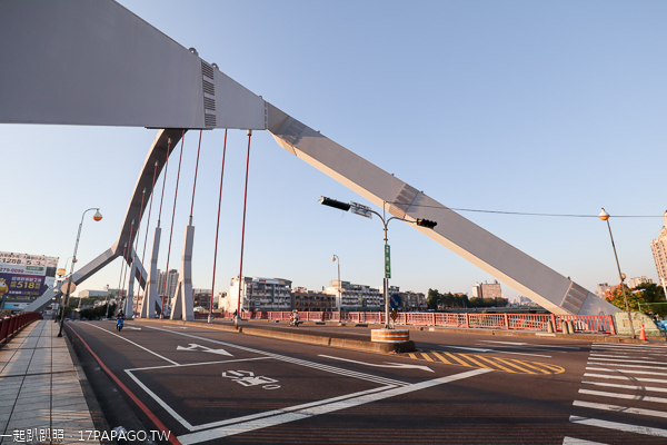 台中東區東門橋|和南方澳大橋結構相似的拱橋|紀念桃芝風災重建