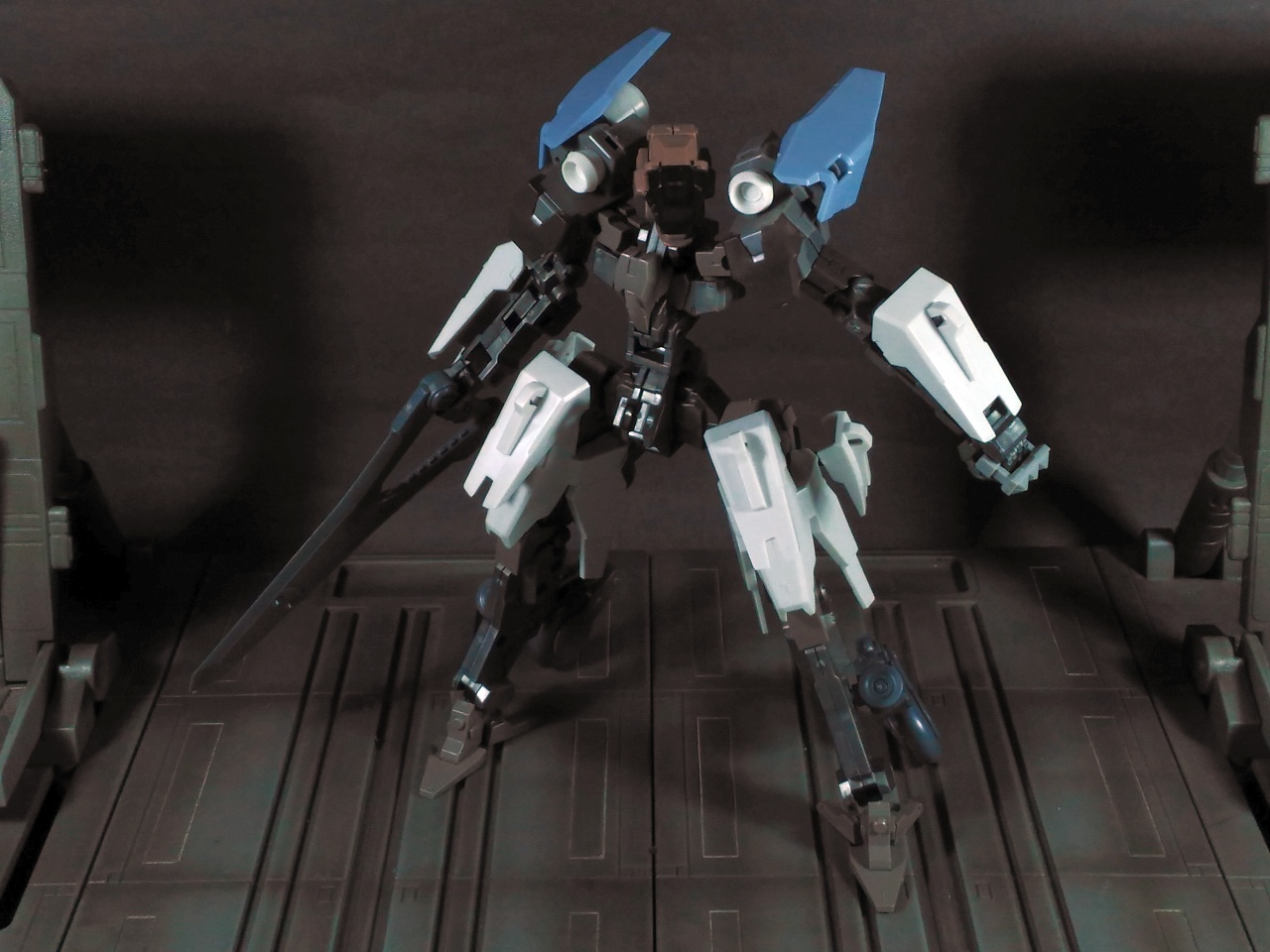 Mecha Toys: Breaking the Hiatus: Frame Arms "Female Mecha" with Drill
