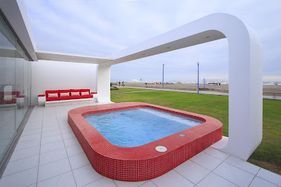 modern pool design - architectural 