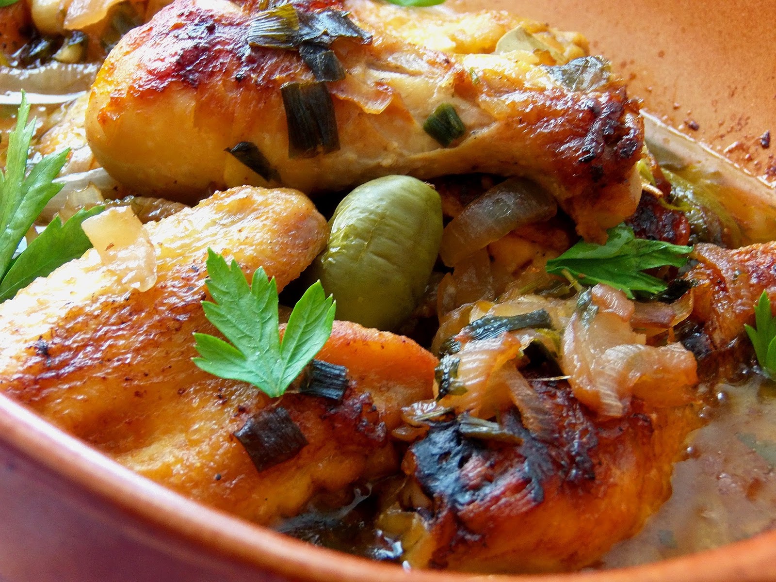 Rucak Kod Mucike Zeytinli Tavuk Turska Peka Sa Piletinom