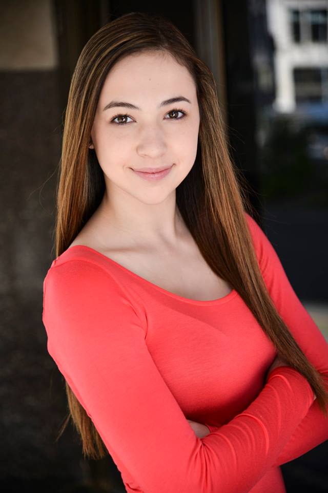 Seattle Artists Agency Madi Schmeling Walks in FashioNXT 2017