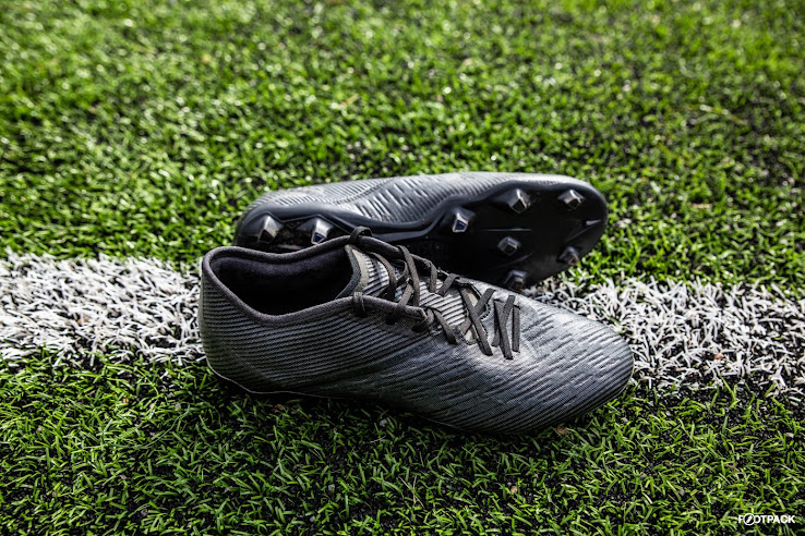 kipsta black football shoes
