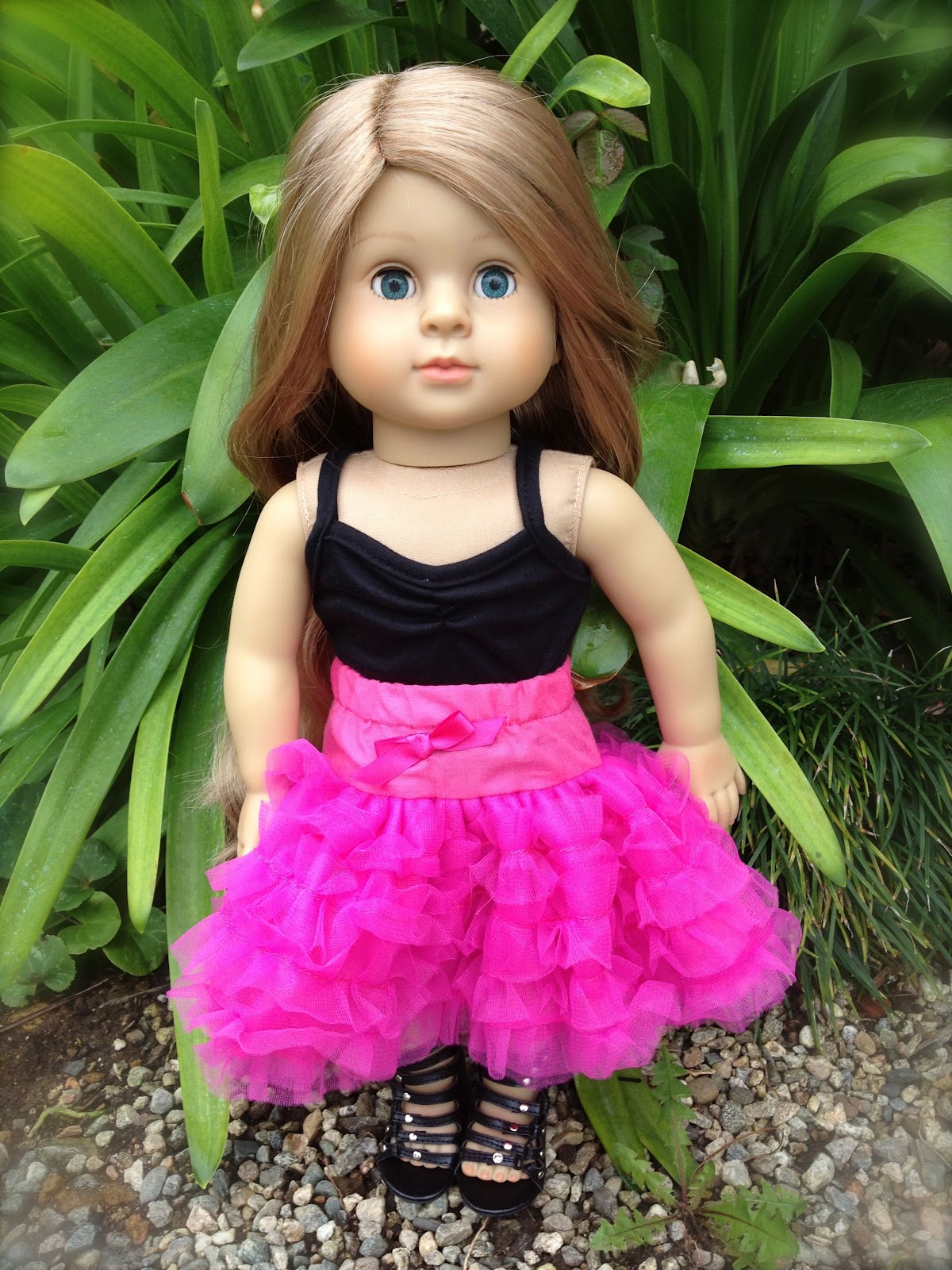Harmony Club Dolls Love Flowers and Gardens