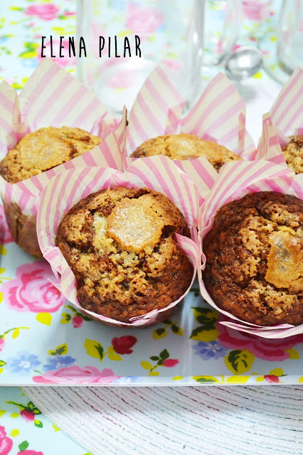 Muffins de plátano con café y chips de chocolate