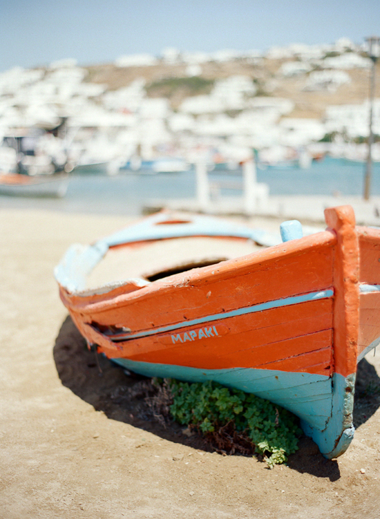 Mykonos island photographed by Marta Locklear (via Entouriste) #Mykonos #Greece