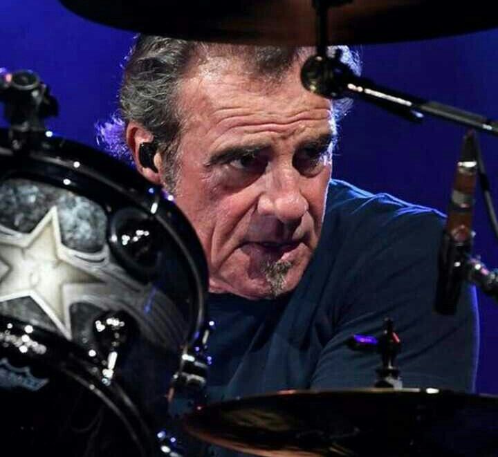 Gaspar, El Lugareño Tico Torres