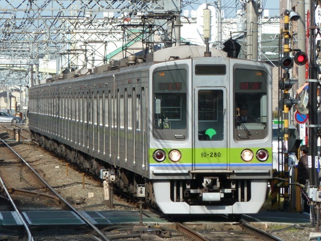 都営新宿線　回送3　10-000形280F