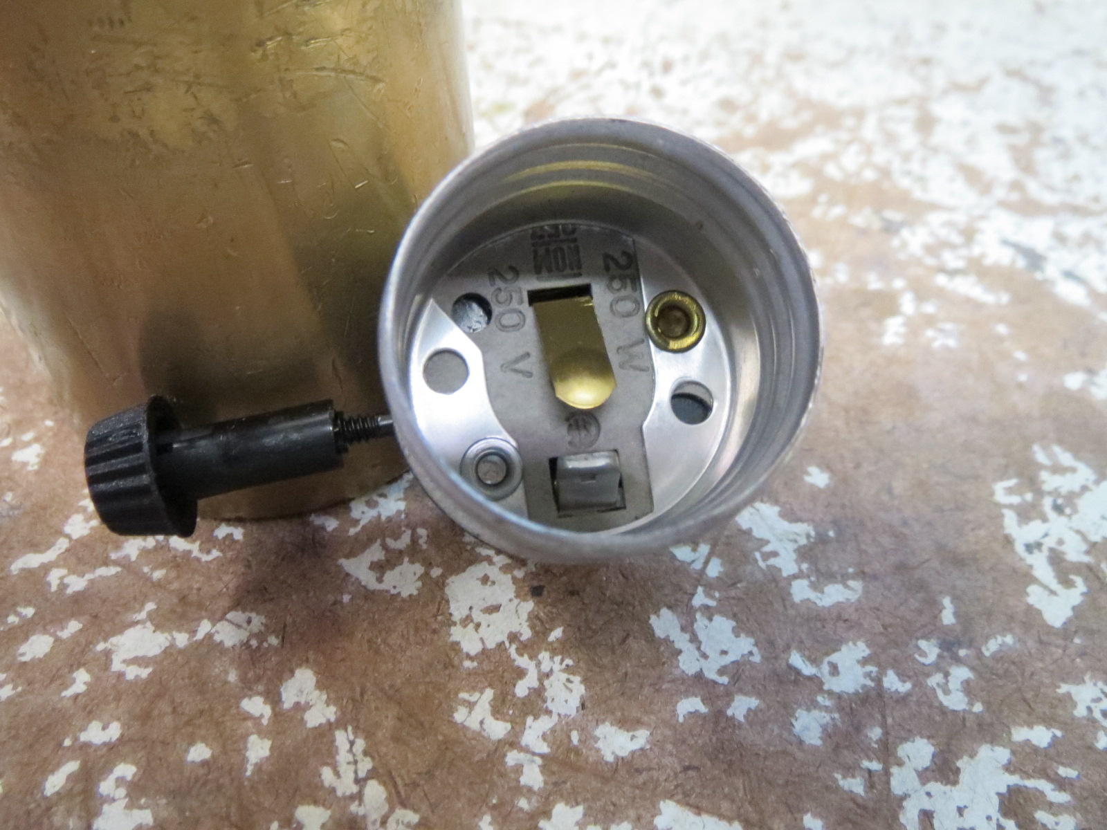 Lamp Parts and Repair | Lamp Doctor: Heavy Duty Lamp Socket Interior