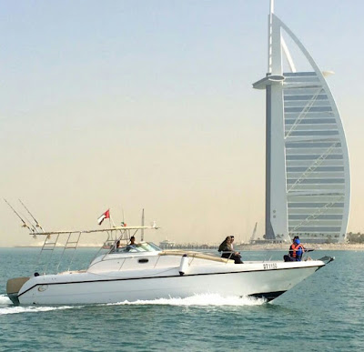 Dubai Marina yacht rental