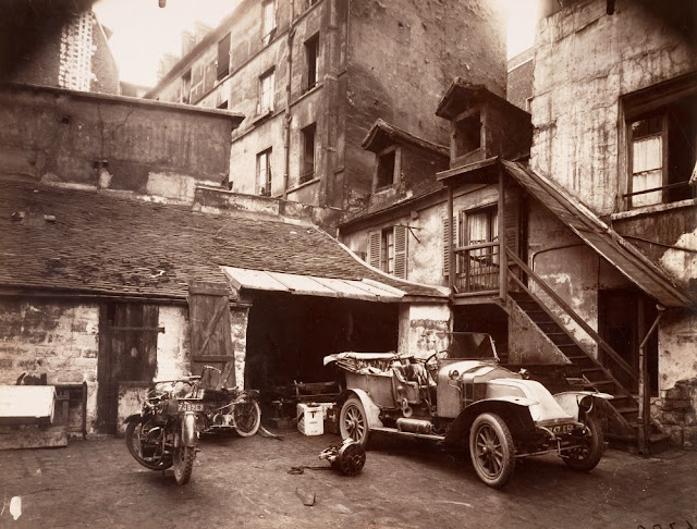 19 superbes photographies d'époque capturant la vie quotidienne parisienne de la fin du 19e et du début du 20e siècle