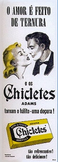 Propaganda do Chicletes Adams nos anos 50: momento romântico para vender chiclete.